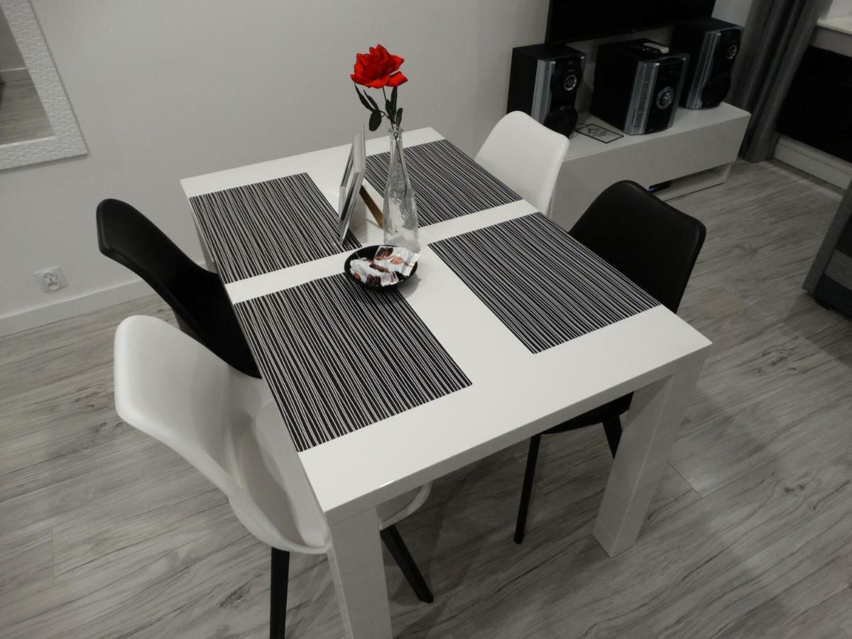 Apartament "Eli" Torun Ngoại thất bức ảnh
